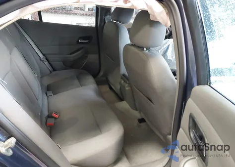 2013 Chevrolet Malibu 1Ls from USA, damaged, VIN 1G11B5SA7DF262241